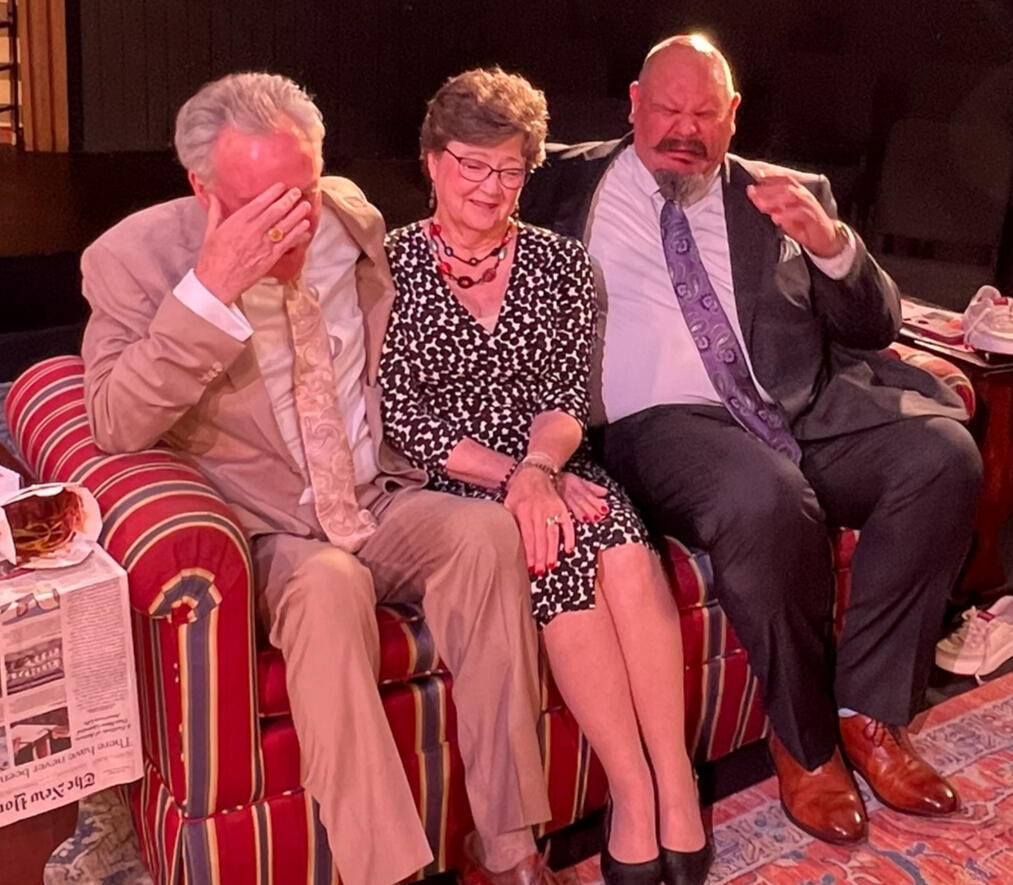 Odd Couple - Manolo Costazuela Odd Couple - Manolo Costazuela